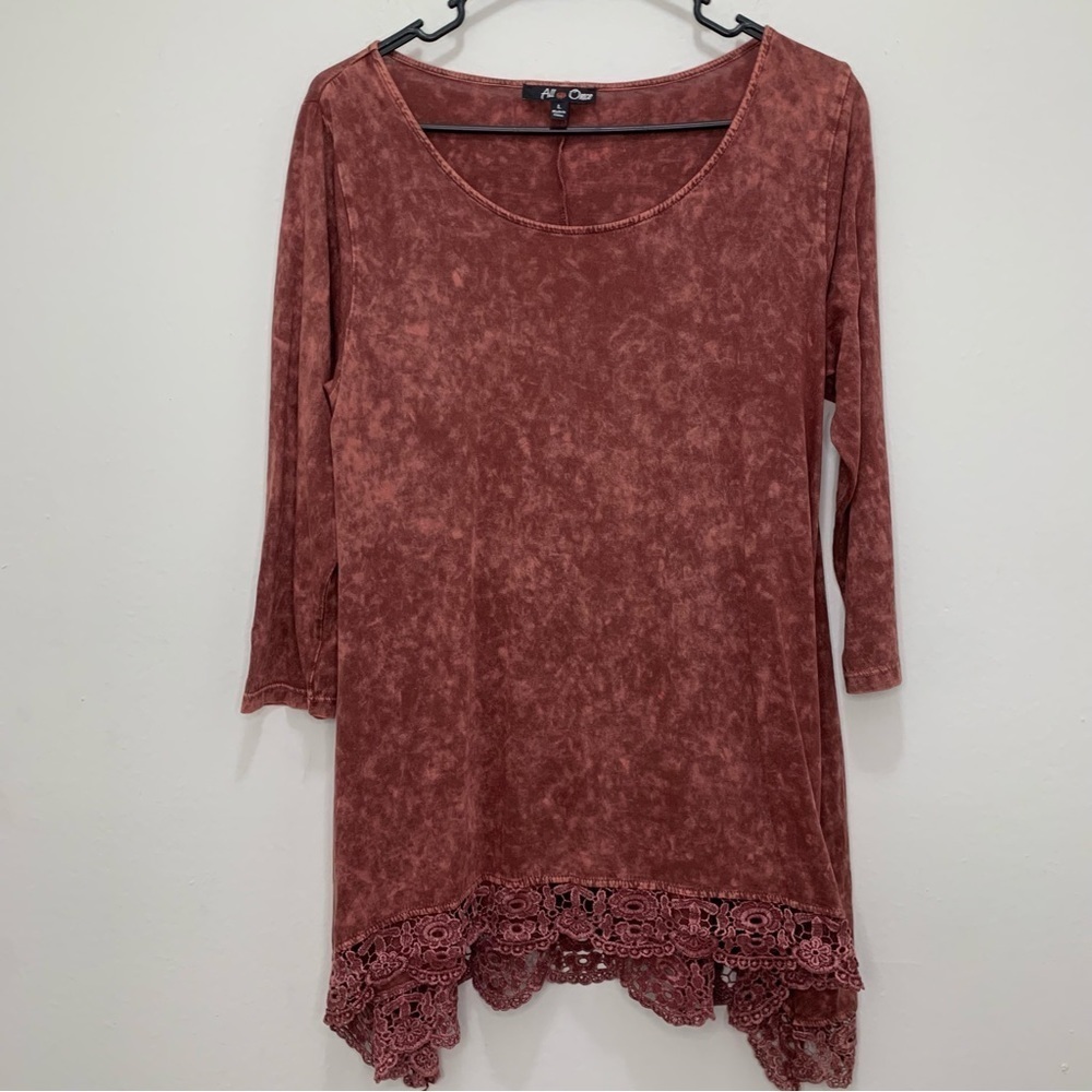 All @ Once Marbled Tunic Size Large